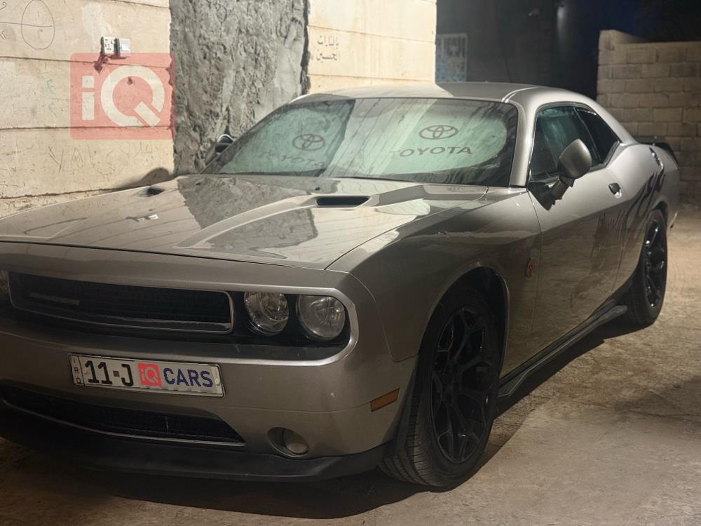 Dodge Challenger